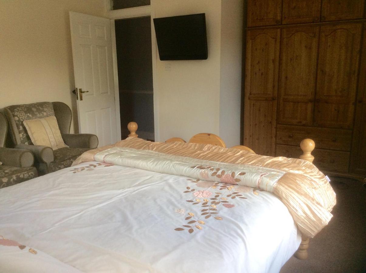 Mill Farm B&B Грейт Ейтън Екстериор снимка